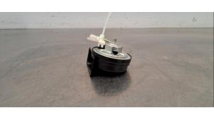 Gebruikte Claxon Citroen C5 Aircross I (A4/AC/AJ/AR) 1.5 Blue HDi 130 16V Prijs € 30,25 Inclusief btw aangeboden door Autohandel Didier