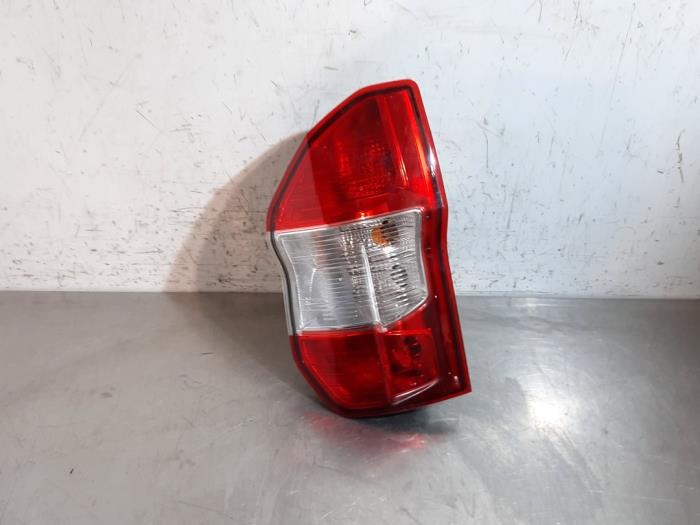 Feu arrière droit Ford Transit Courier