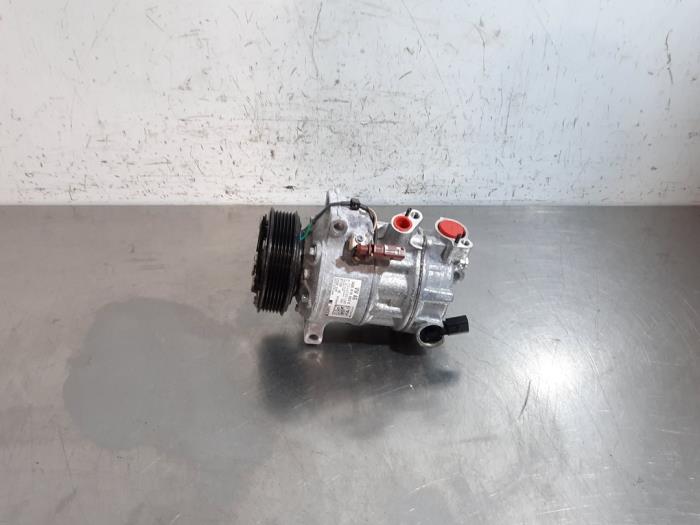 Pompe clim Volkswagen Polo