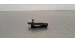 Gebruikte Luchtmassameter Landrover Range Rover Sport (L1) 3.0 D300 Prijs € 60,50 Inclusief btw aangeboden door Autohandel Didier