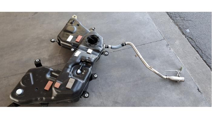 Réservoir de carburant Landrover Range Rover Sport