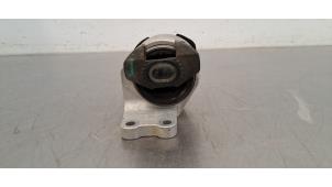 Gebruikte Motorsteun Landrover Range Rover Sport (L1) 3.0 D300 Prijs € 54,45 Inclusief btw aangeboden door Autohandel Didier