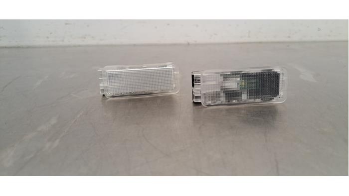 Eclairage d&#039;embarquement Citroen C5 Aircross