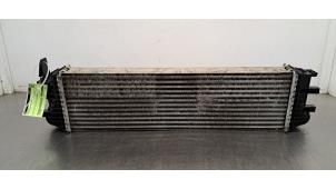 Gebruikte Intercooler Mercedes Sprinter 3,5t (907.6/910.6) 311 CDI 2.1 D FWD Prijs € 133,10 Inclusief btw aangeboden door Autohandel Didier