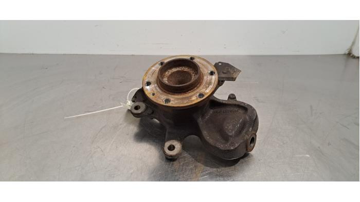 Knuckle, front right Mercedes Sprinter