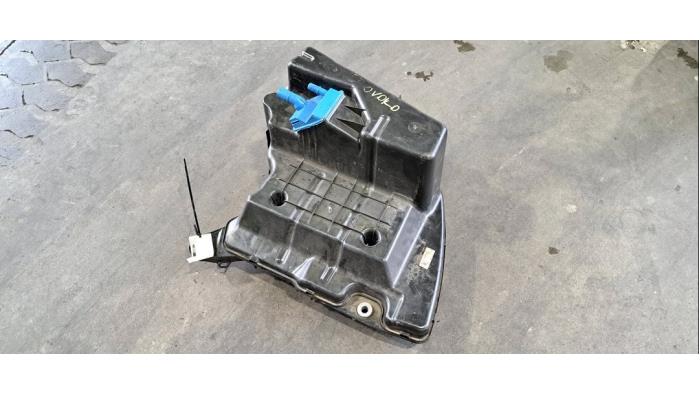 Réservoir Adblue Audi A4