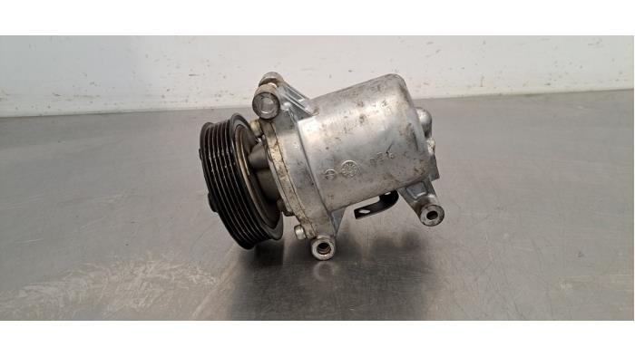 Pompe clim Citroen Berlingo