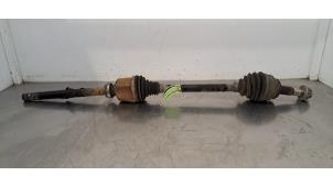 Gebruikte Aandrijfas rechts-voor Peugeot Boxer (U9) 2.2 Blue HDi 140 Prijs € 399,30 Inclusief btw aangeboden door Autohandel Didier