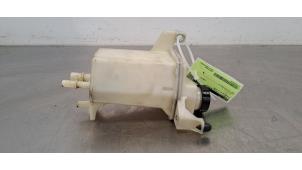 Gebruikte Servo Oliereservoir Citroen Jumper (U9) 2.2 Blue HDi 140 Prijs € 24,20 Inclusief btw aangeboden door Autohandel Didier