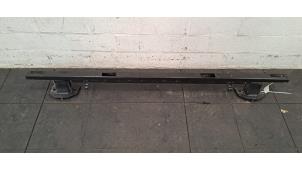 Gebruikte Bumperbalk achter Peugeot Boxer (U9) 2.2 Blue HDi 140 Prijs € 102,85 Inclusief btw aangeboden door Autohandel Didier