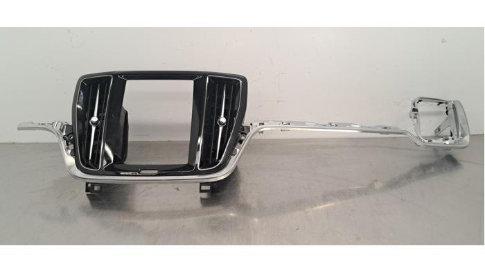 Grille aération tableau de bord Volvo V60