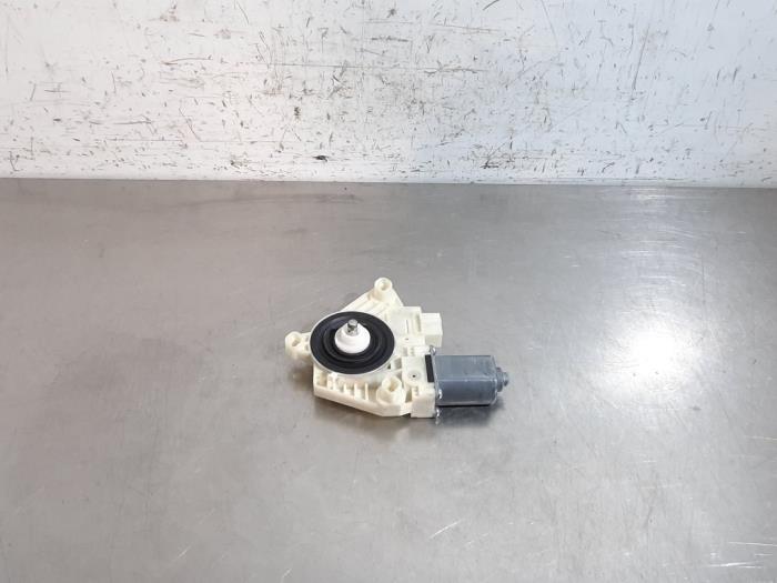 Moteur de vitre portière Mercedes C-Klasse