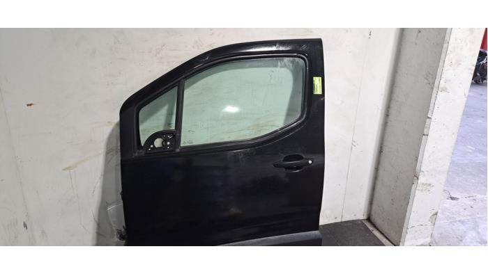 Portière 4portes avant gauche Opel Combo Portière 4portes avant gauche Opel Combo