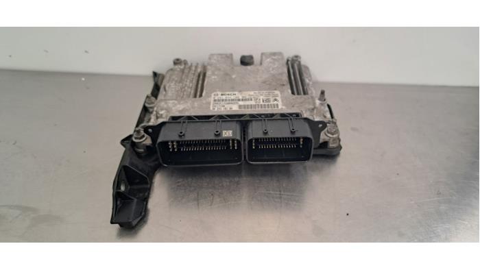 Ordinateur gestion moteur Peugeot Expert