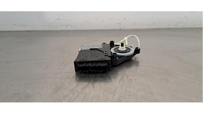 Moteur de vitre portière Volvo V60
