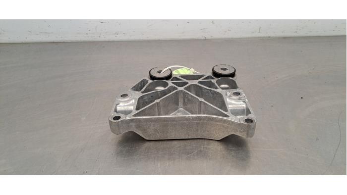 Support moteur Opel Astra