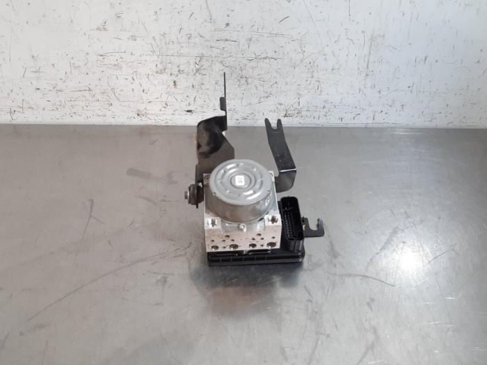 Pompe ABS Renault Express
