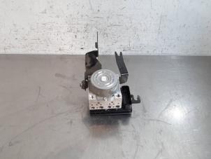 Gebruikte ABS Pomp Renault Express 1.5 dCi 95 Prijs € 266,20 Inclusief btw aangeboden door Autohandel Didier