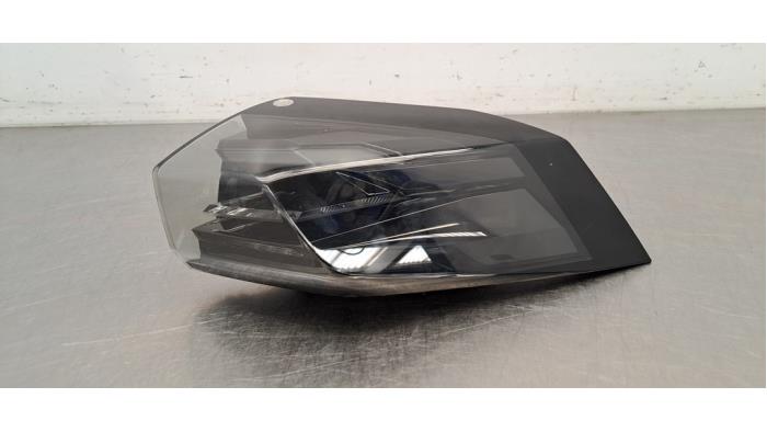 Feu arrière droit Peugeot 2008