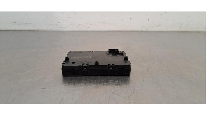 Chargeur sans fil Peugeot 308
