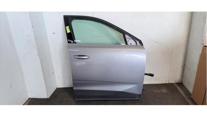 Portière 4portes avant droite Peugeot 3008