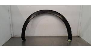 Gebruikte Wielrand achter Peugeot 3008 III 1.6 16V Plug-in Hybrid 195 Prijs € 48,40 Inclusief btw aangeboden door Autohandel Didier