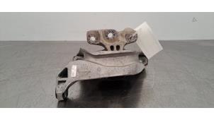 Gebruikte Motorrubber Peugeot 3008 III 1.6 16V Plug-in Hybrid 195 Prijs € 36,30 Inclusief btw aangeboden door Autohandel Didier