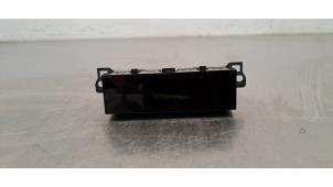 Gebruikte Diversen Peugeot 3008 III 1.6 16V Plug-in Hybrid 195 Prijs € 66,55 Inclusief btw aangeboden door Autohandel Didier