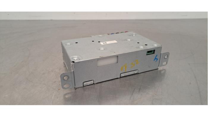 Module radio Peugeot 2008