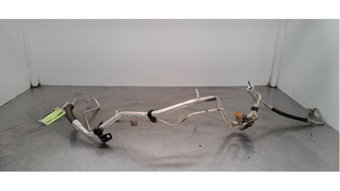 Tuyau clim Peugeot Expert