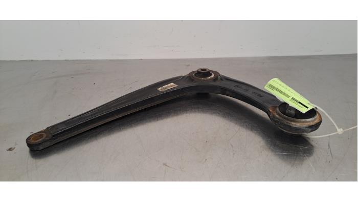 Bras de suspension avant gauche Fiat Scudo