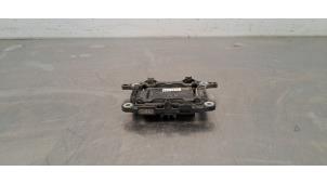 Gebruikte Radar sensor Jeep Compass II (MP) 1.3 T4 130 16V Prijs € 266,20 Inclusief btw aangeboden door Autohandel Didier