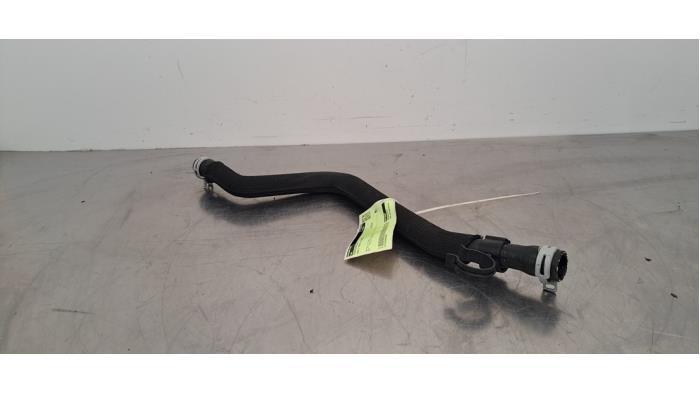 Radiator hose Audi E-Tron