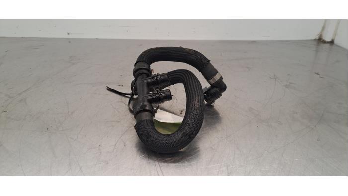 Tuyau radiateur Peugeot 308