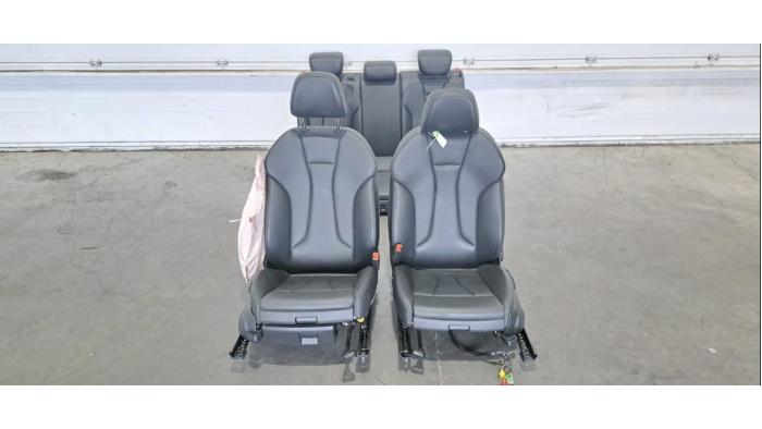 Kit revêtement (complet) Audi A3