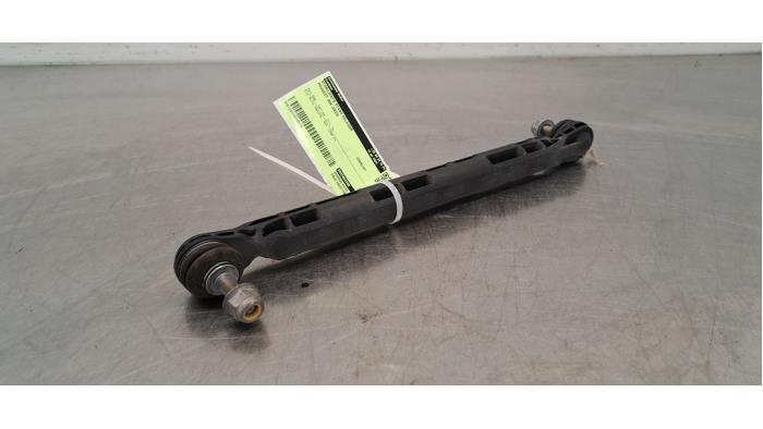 Guide barre stabilisatrice Peugeot 308