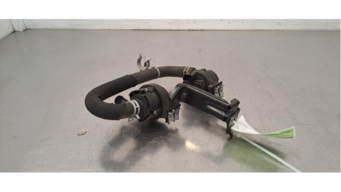 Pompe à eau supplémentaire Renault Master