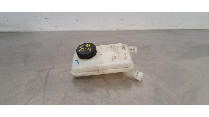 Réservoir de liquide de frein Renault Trafic