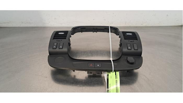 Cadre radio Renault Trafic
