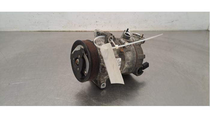 Pompe clim Volkswagen Polo