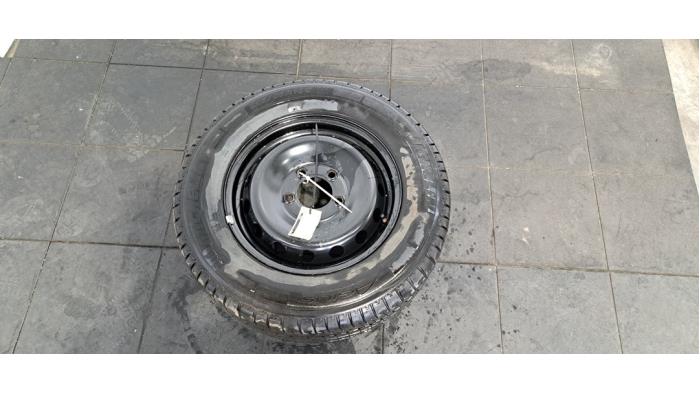 Roue de secours Renault Master