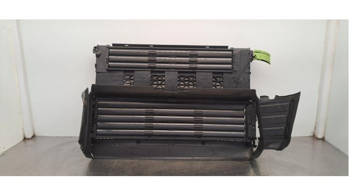 Guidage d&#039;air Peugeot 508
