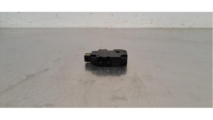 Moteur pas à pas Audi E-Tron