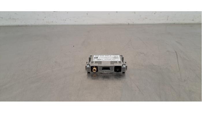Antenne amplificateur Audi E-Tron