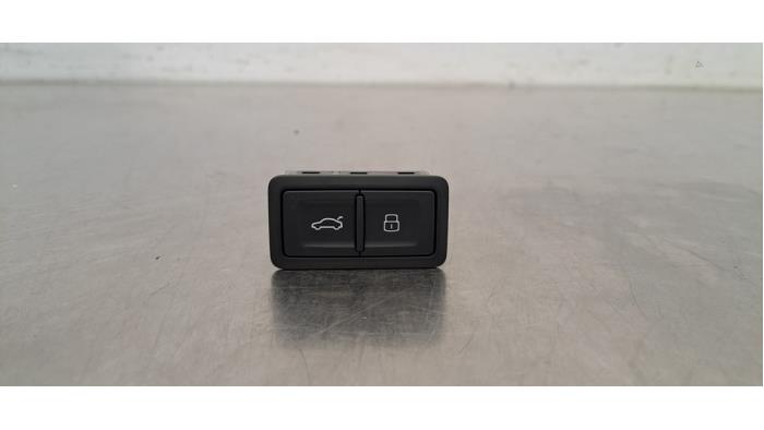 Commutateur hayon Audi E-Tron