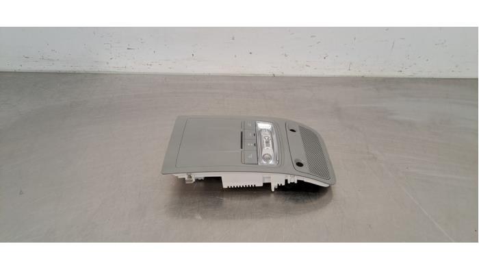 Eclairage intérieur avant Audi A3