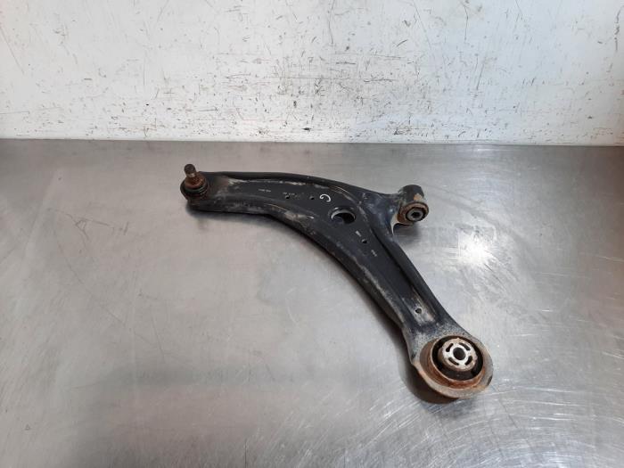 Bras de suspension avant gauche Ford Fiesta