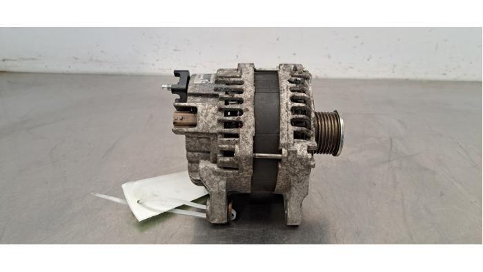 Dynamo Renault Trafic