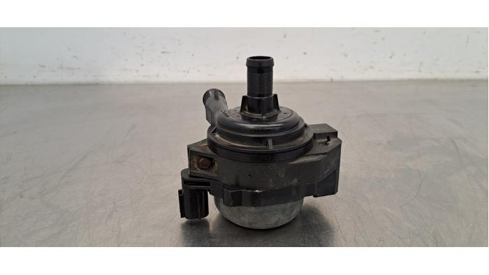 Pompe à eau supplémentaire Renault Master