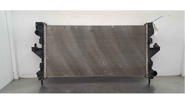 Radiateur Opel Movano